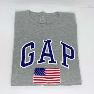 GAP American flag t-shirt